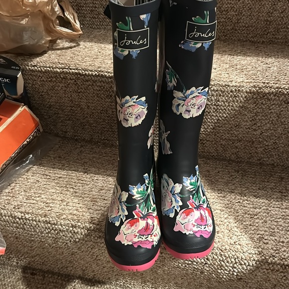 Joules navy floral welly print rain boots new with tag size 7 - Picture 3 of 4